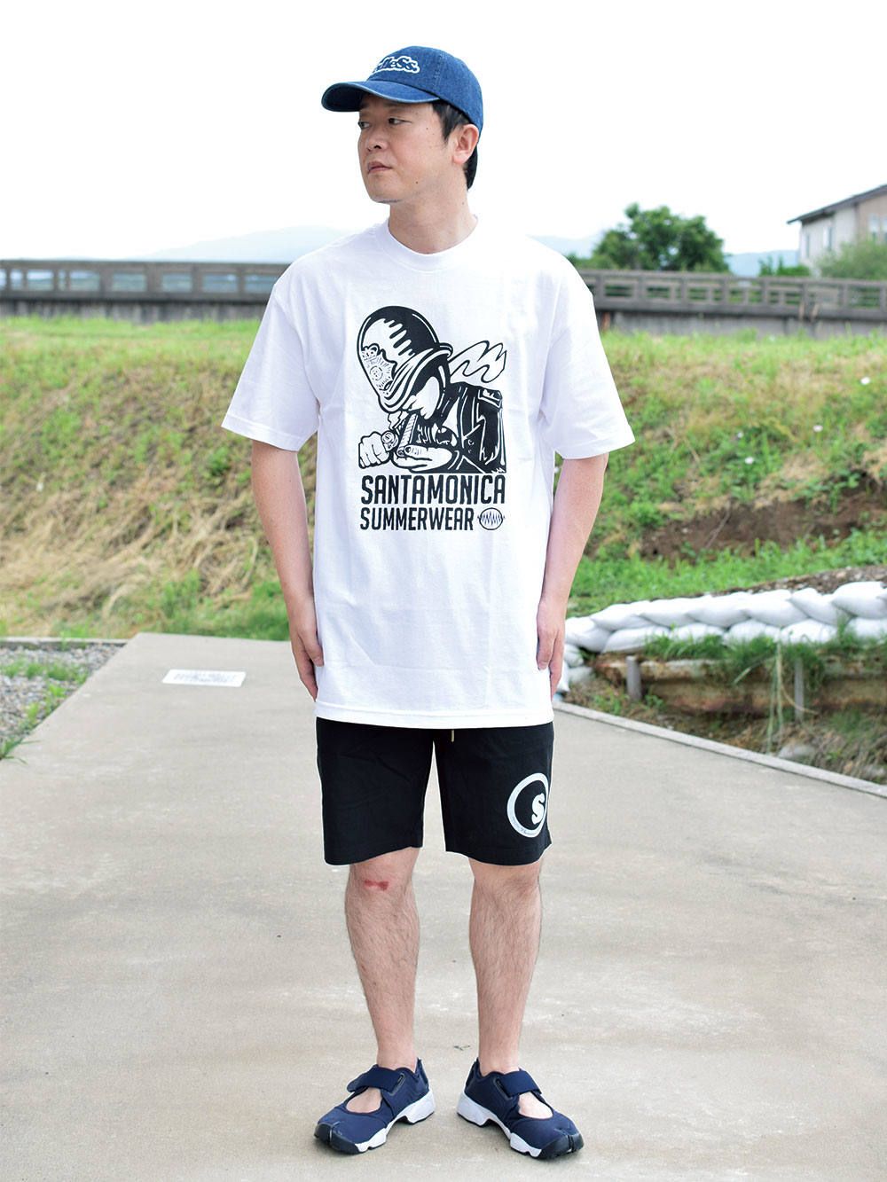 Police need xxxx S/S TEE