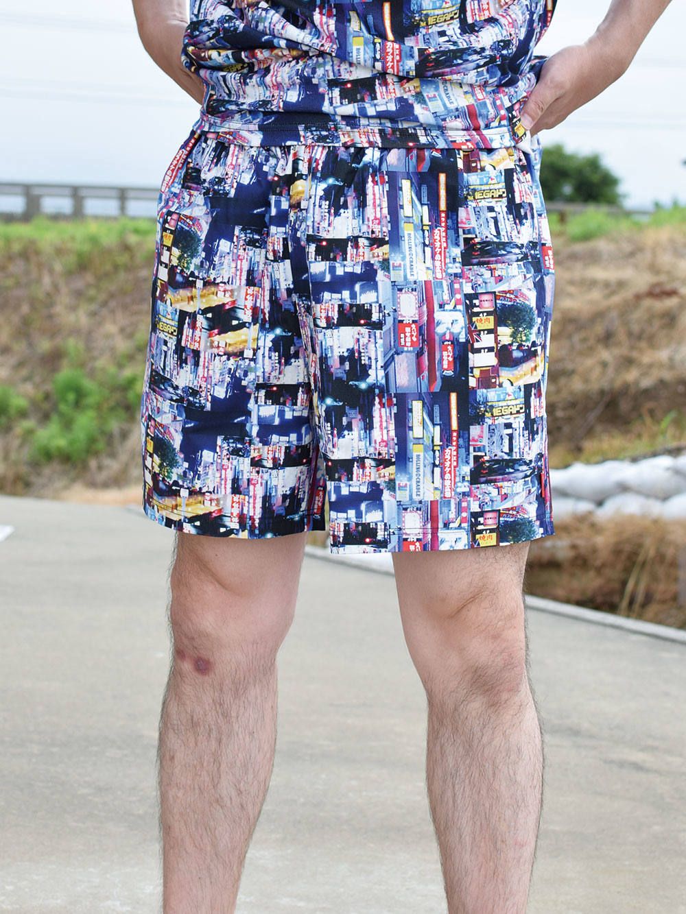 NEO TOKYO-SHORTS