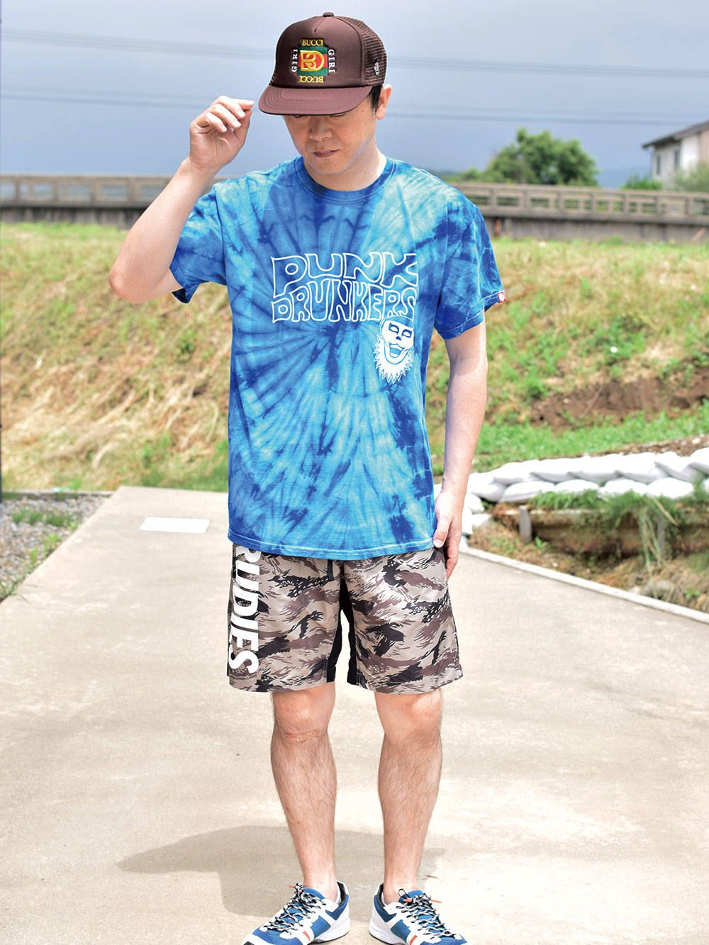 タイダイアイツベアTEE