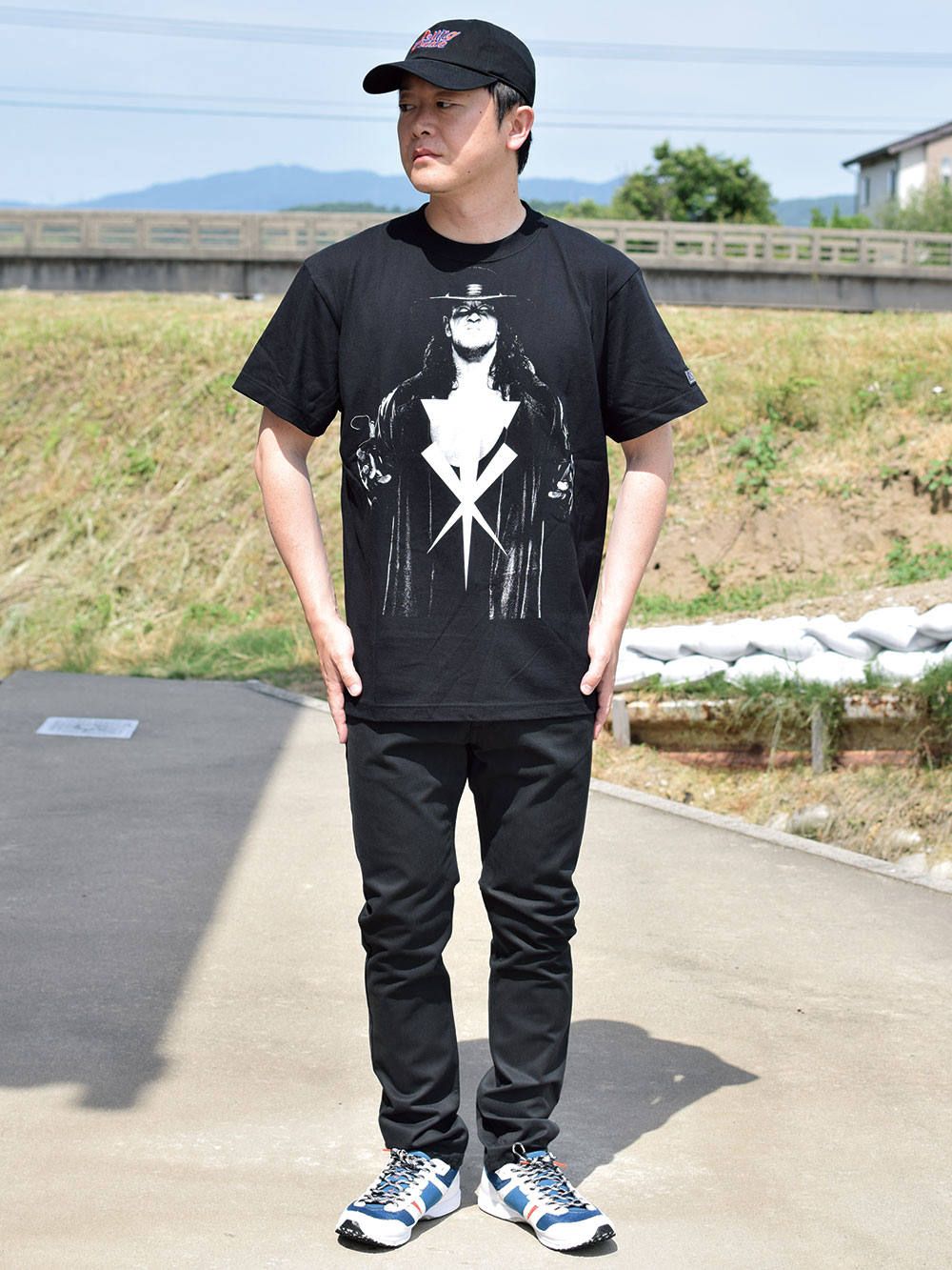 RCxWWE THE UNDER TAKER Tee "THE UNDER TAKER"