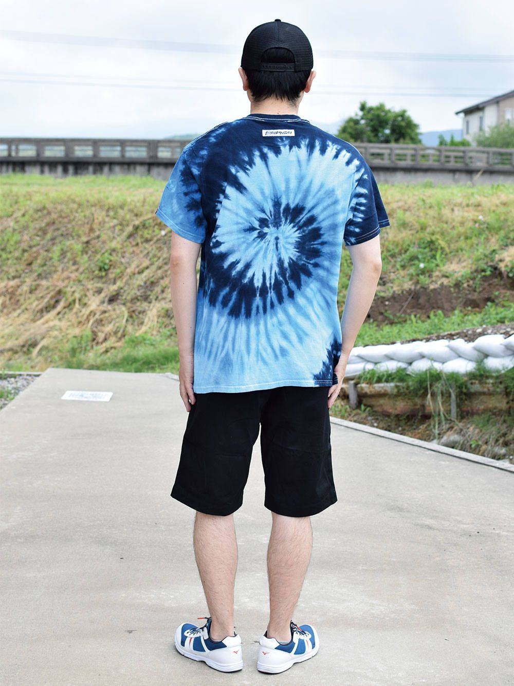 タイダイアイツTEE