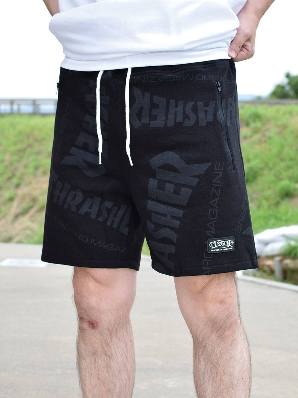 ALLOVER MAG-SHORTS