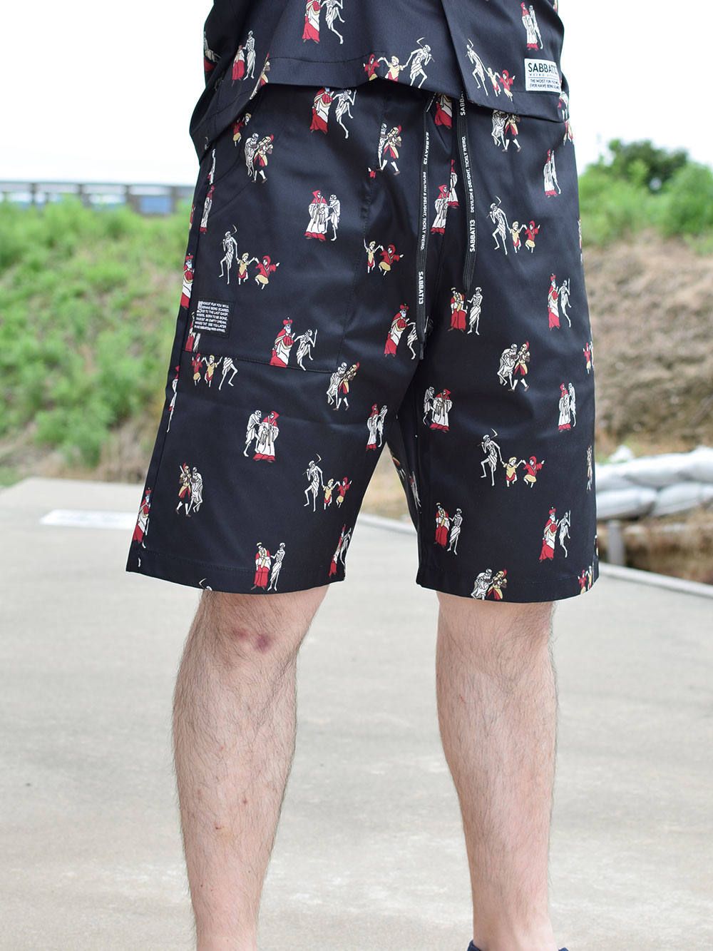 DANCE MACABRE-SHORTS