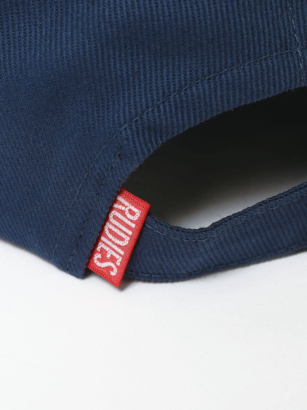 MIGHTY PANEL-CAP