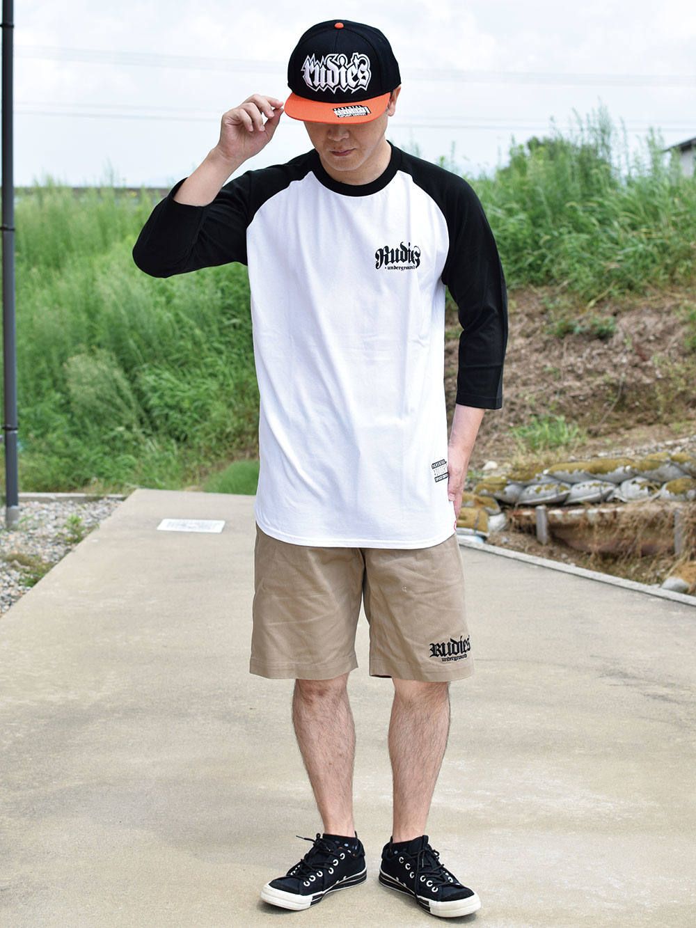 STAB RAGLAN-T