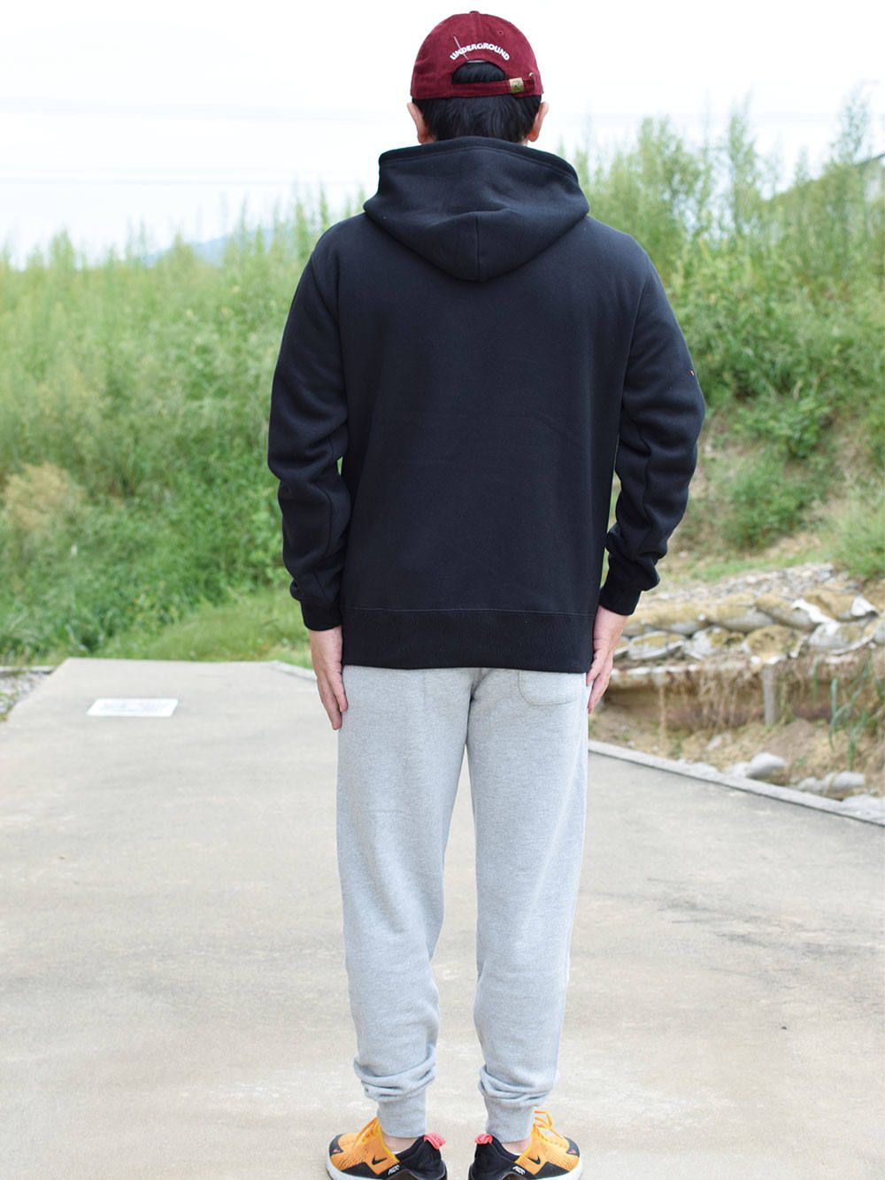 HOMETOWN RED-HOODIE
