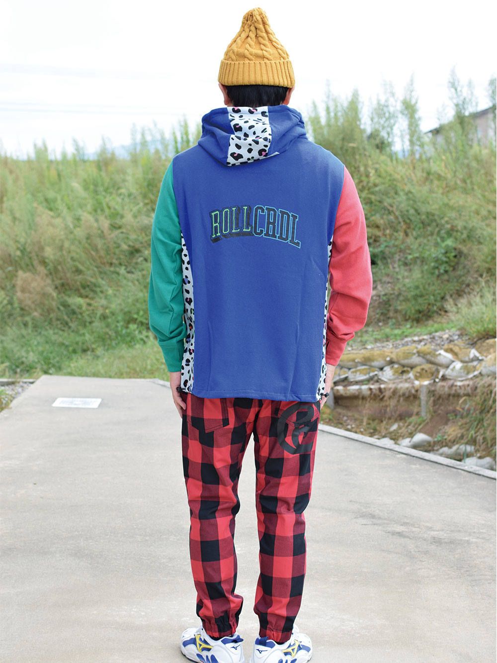 LOOSE-HOODIE