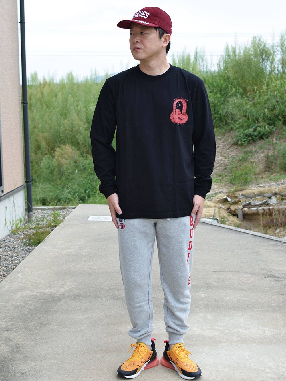 shake snake hand LS tee