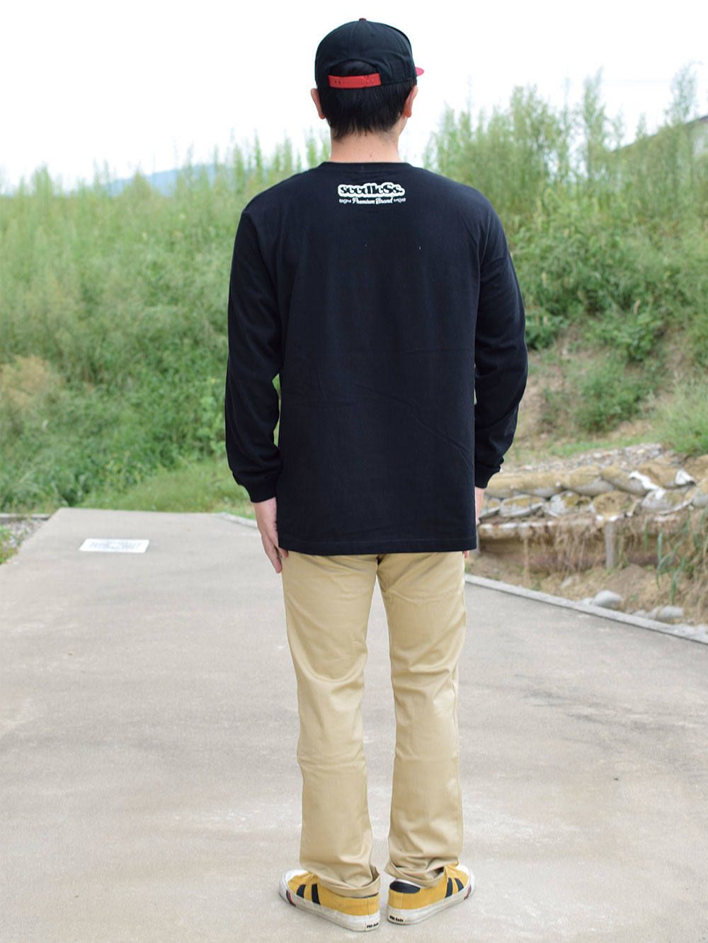 the feather LS tee
