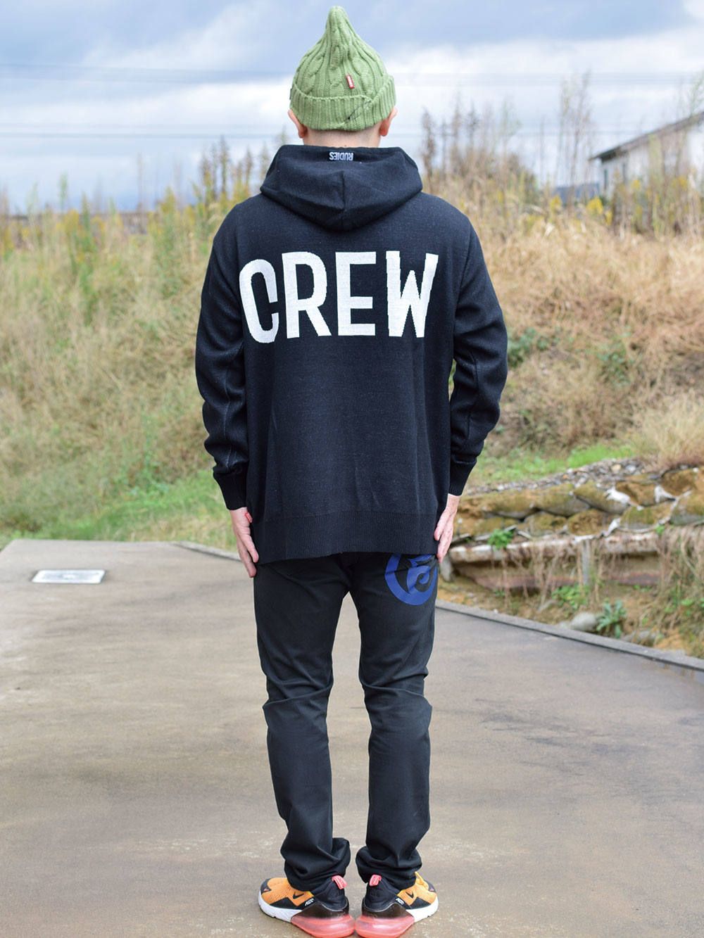 COLLEGE KNIT-SWEATER