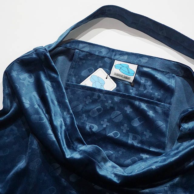 PATIENT [ VELOUR TOTE BAG ]