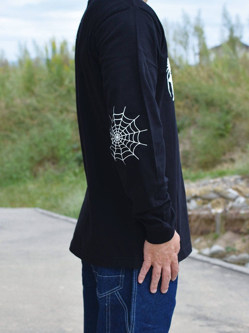 rg spider's logo and web LS tee