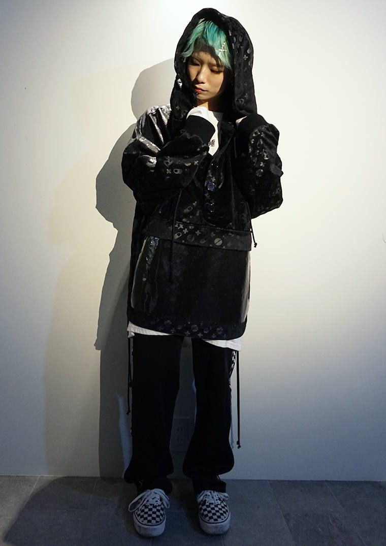 PATIENT [ HALF BUTTON VELOUR PULLOVER ]