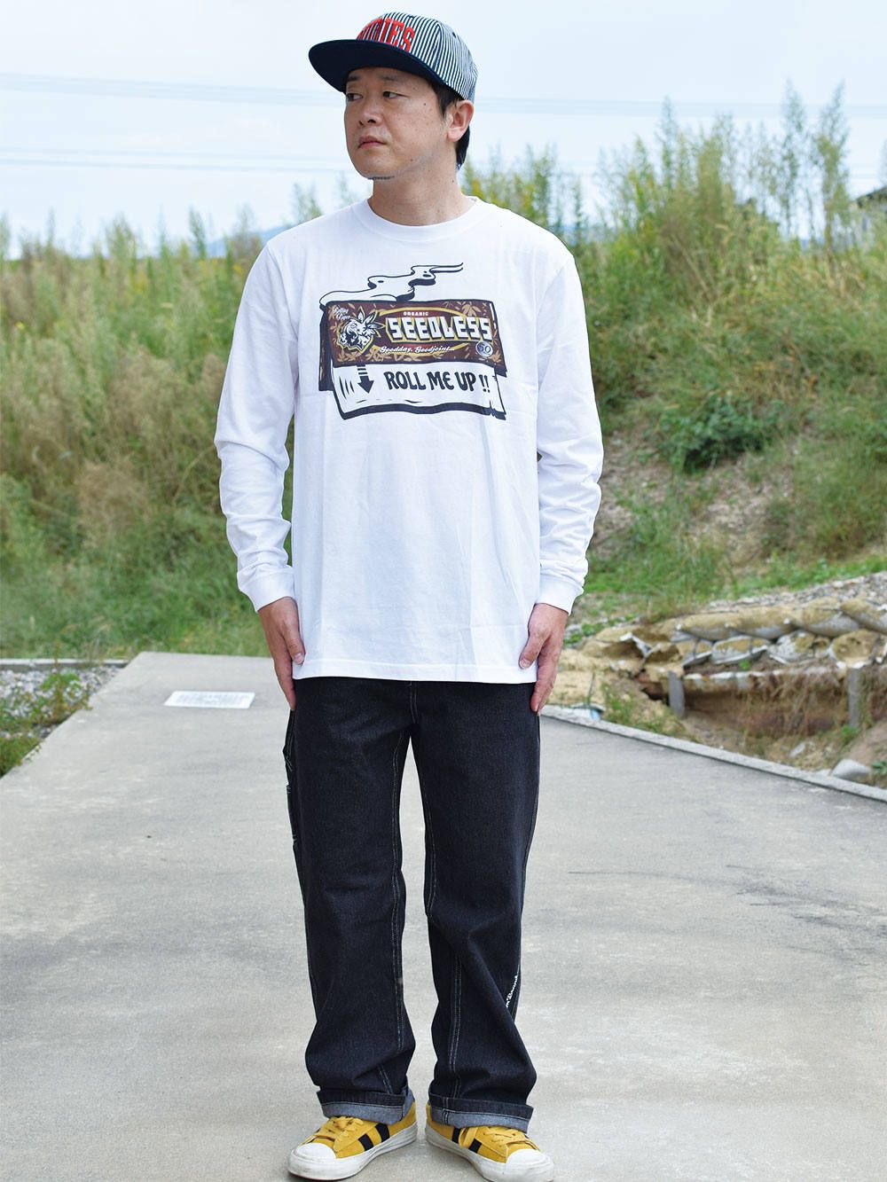 sd rolling paper LS tee