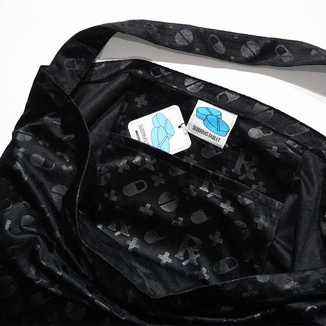 PATIENT [ VELOUR TOTE BAG ]