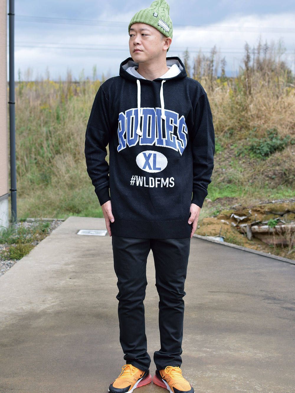 COLLEGE KNIT-SWEATER