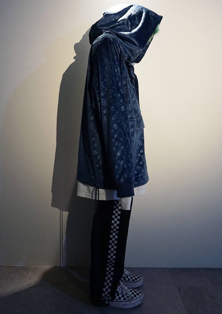 PATIENT [ HALF BUTTON VELOUR PULLOVER ]