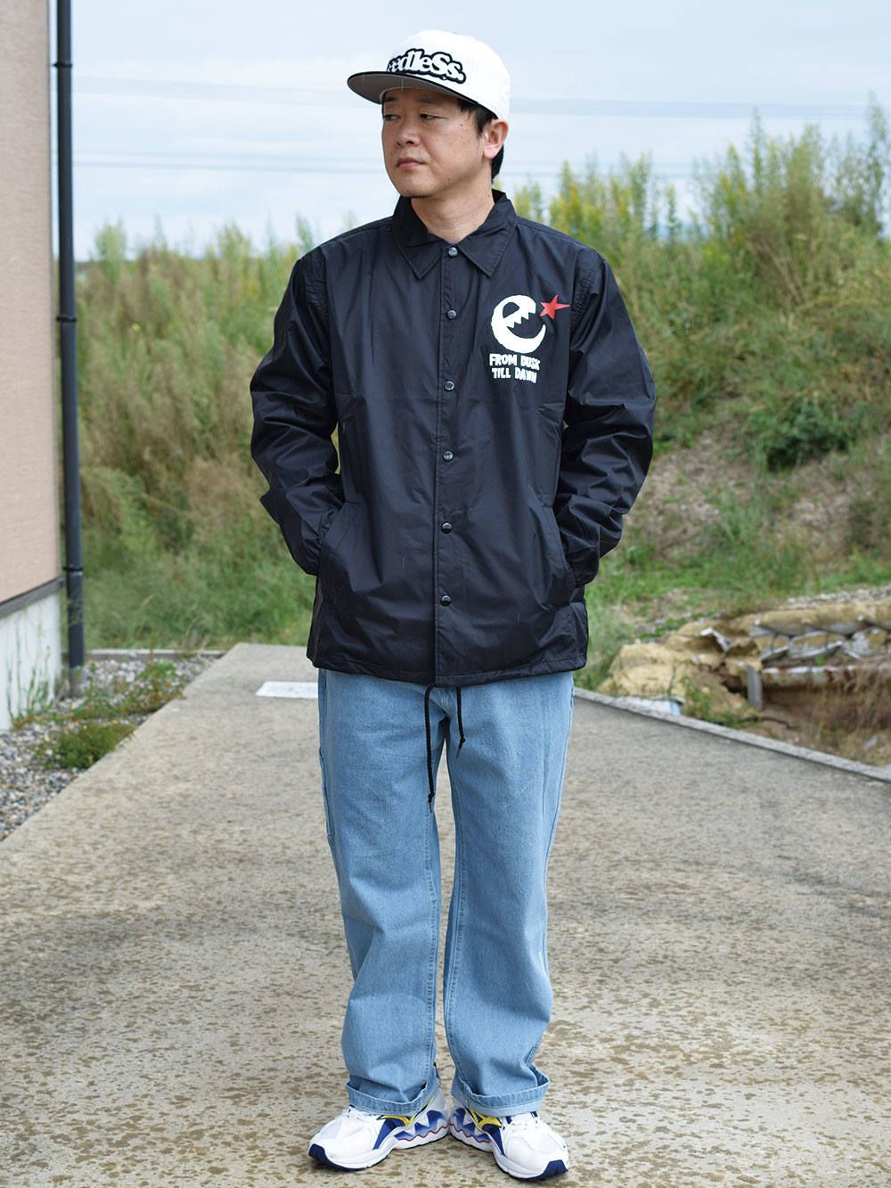 rg hand writing logo coahes jkt