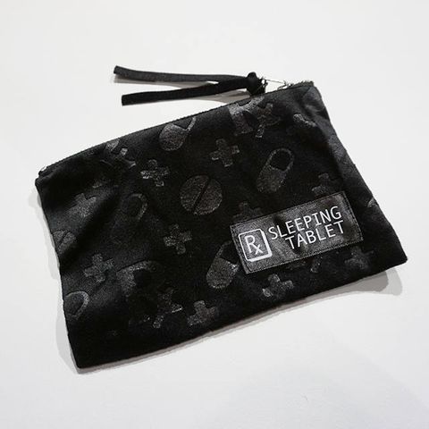 PATIENT [ VELOUR MINI POUCH ]