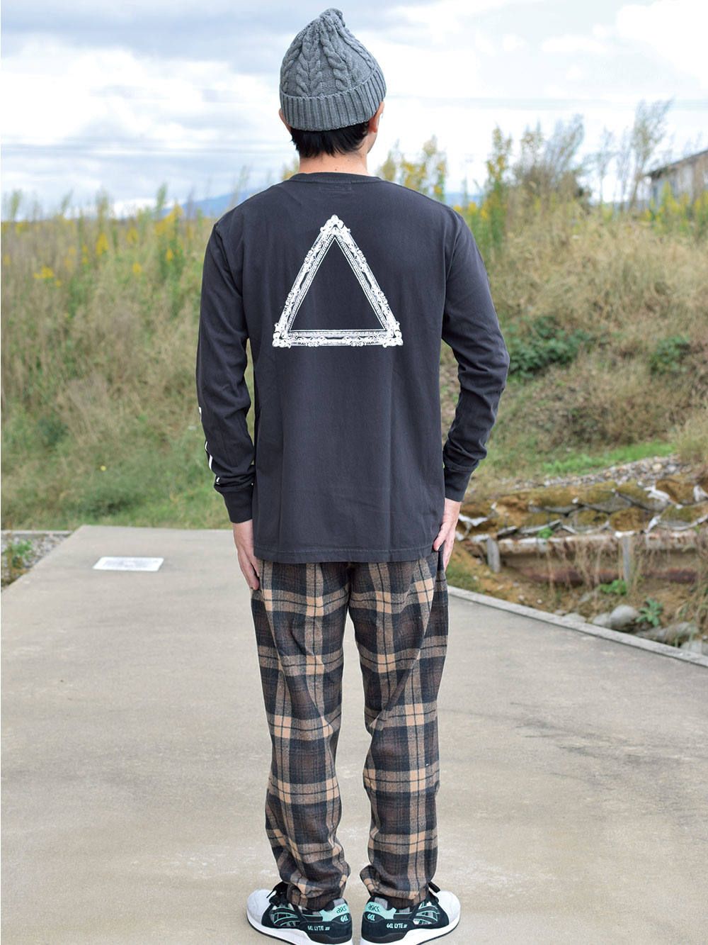 INSANE NOT A CRIME L/S T