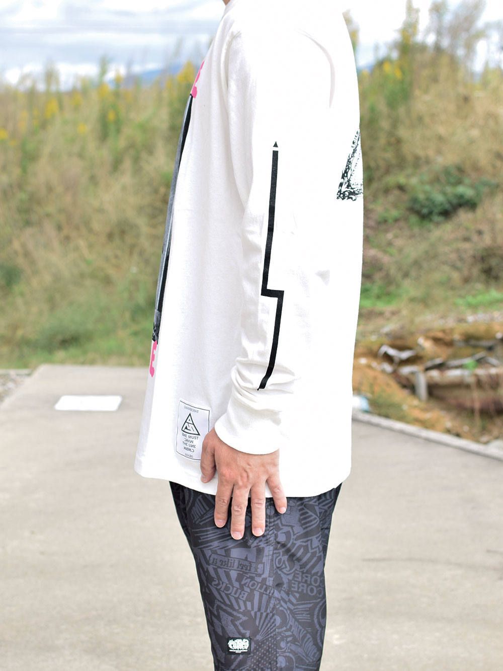 INSANE NOT A CRIME L/S T