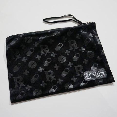 PATIENT [ VELOUR POUCH ]