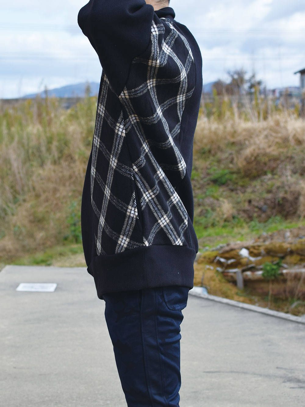rg over size checker zip crew