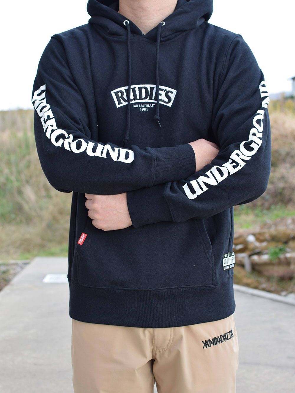 SLICK HOOD-SWEAT