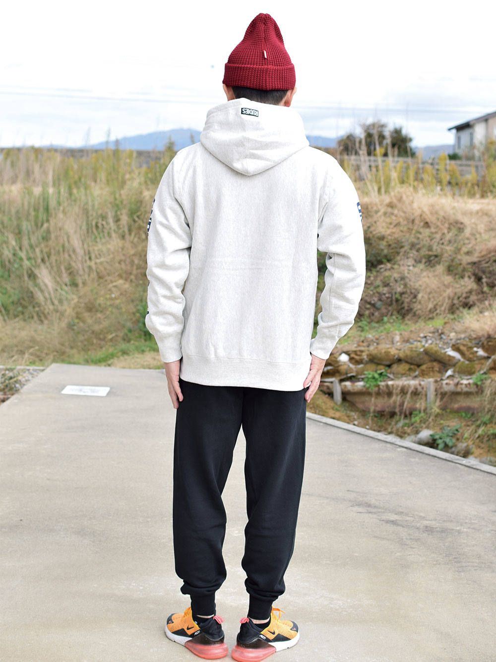 SLICK HOOD-SWEAT