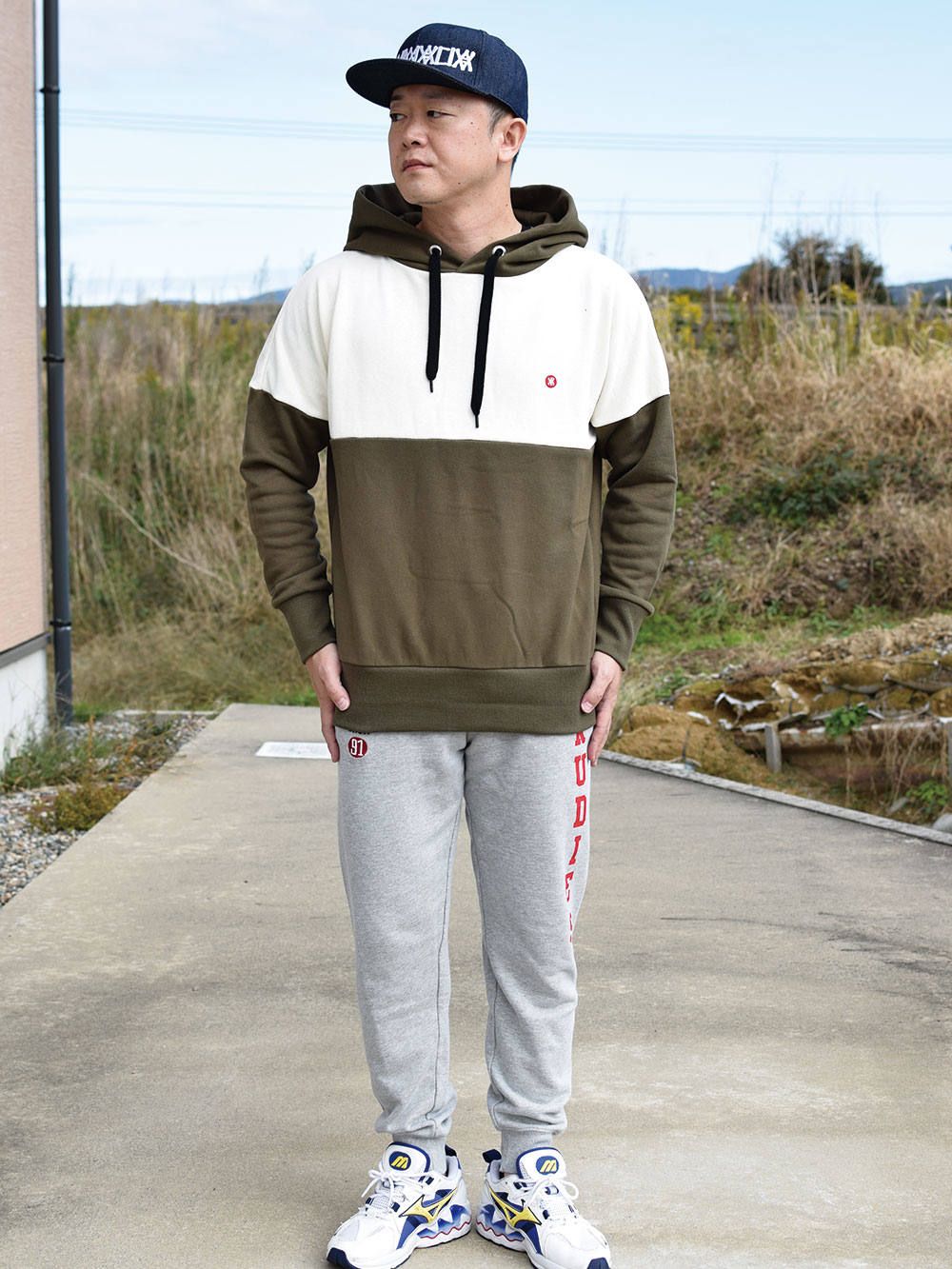 P/O HOODIE - CONVERT
