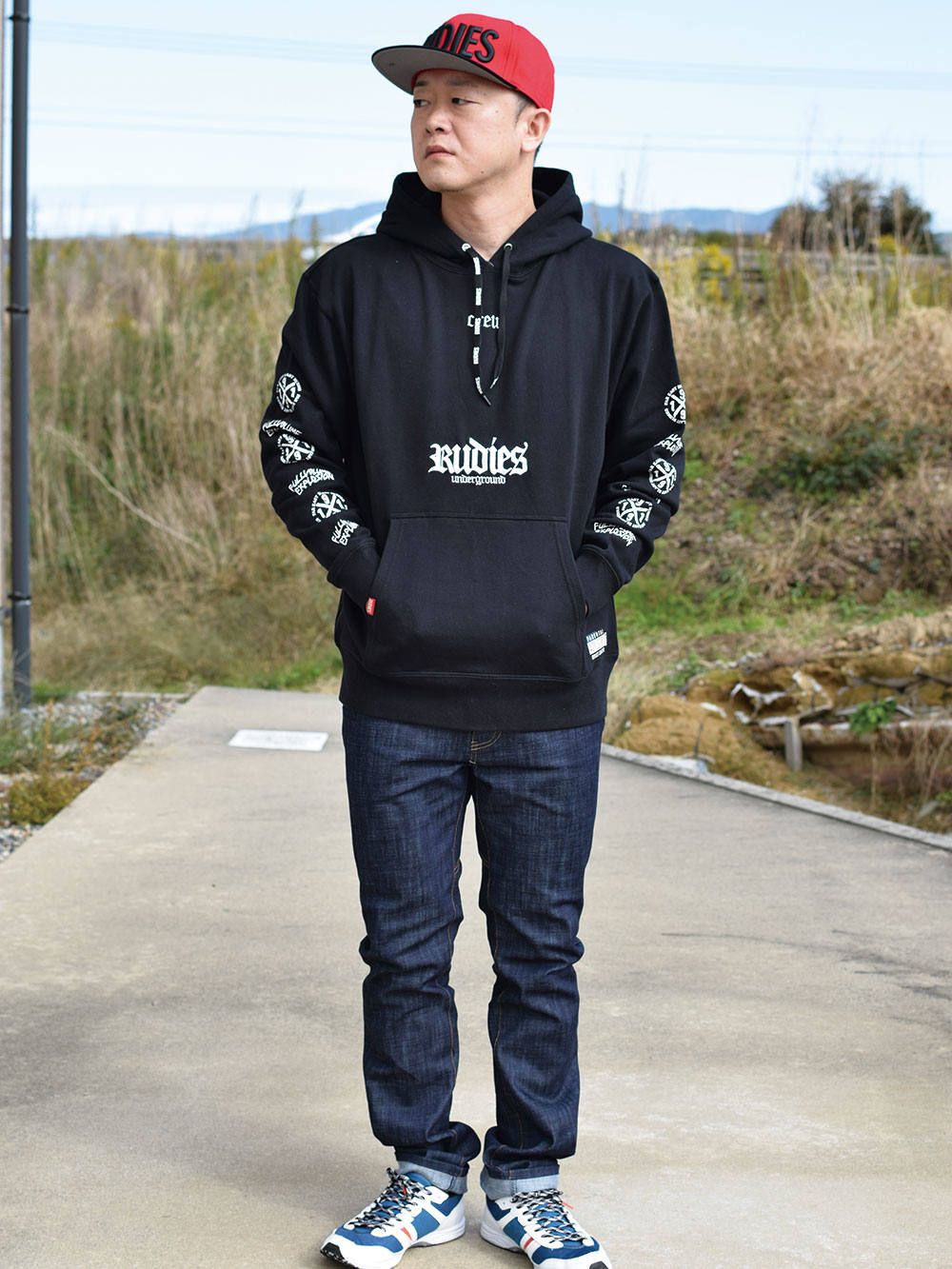 HOOK HOOD-SWEAT