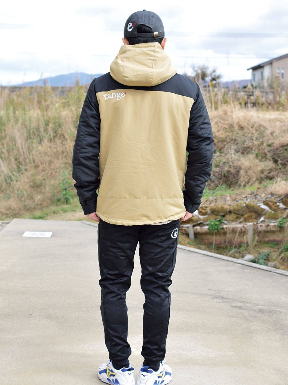 rg basic mountain BOA parka 3