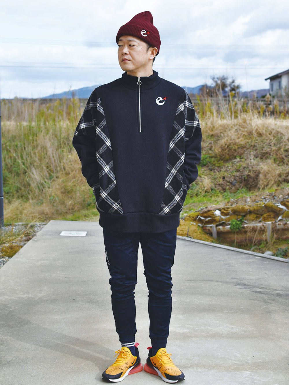 rg over size checker zip crew
