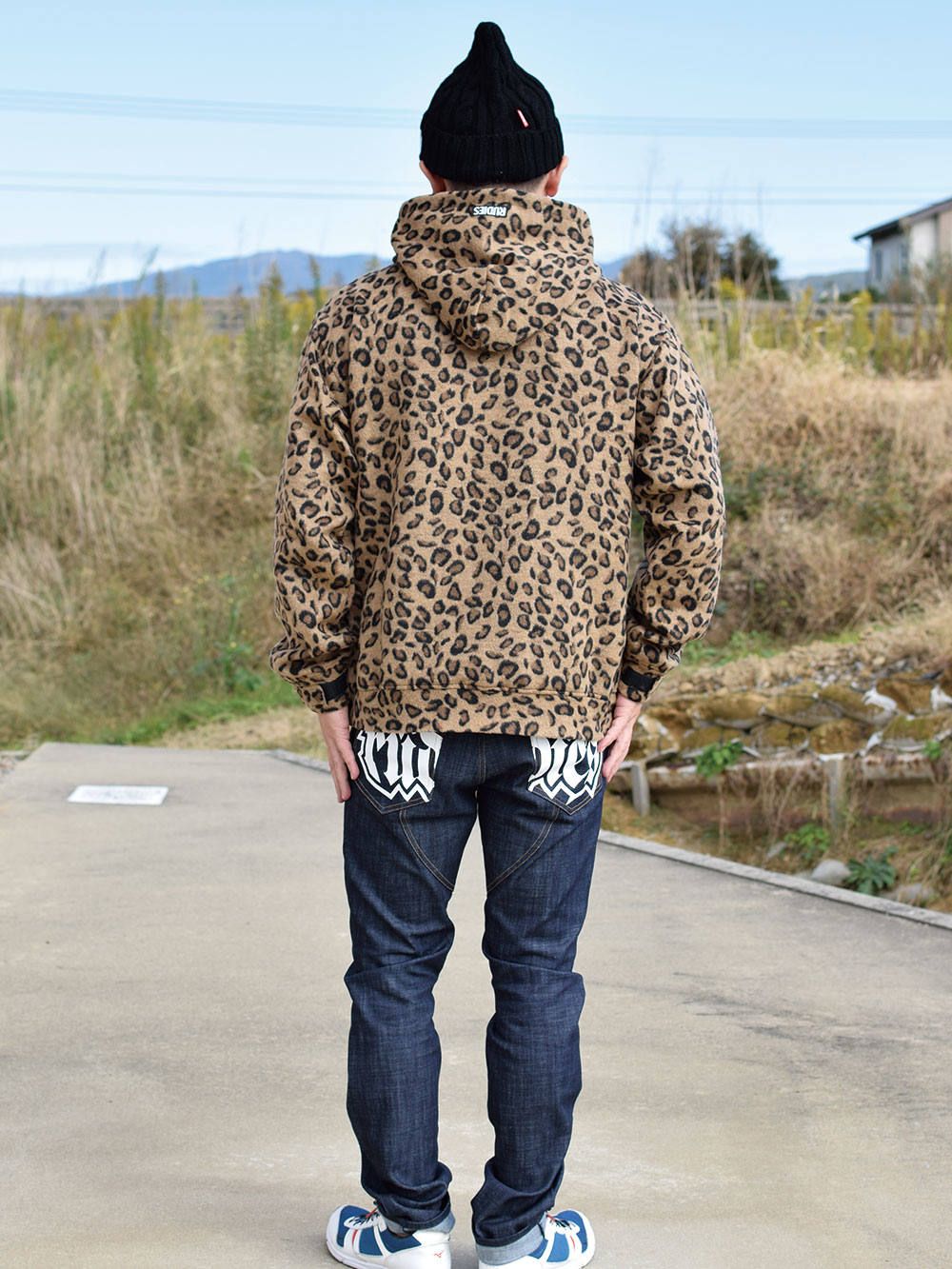 COLLEGE BOA HALF-ZIPHOOD