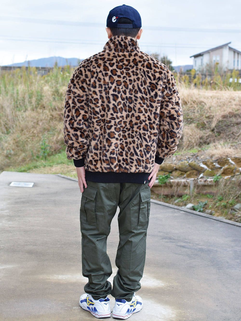 rg animal zip up jkt