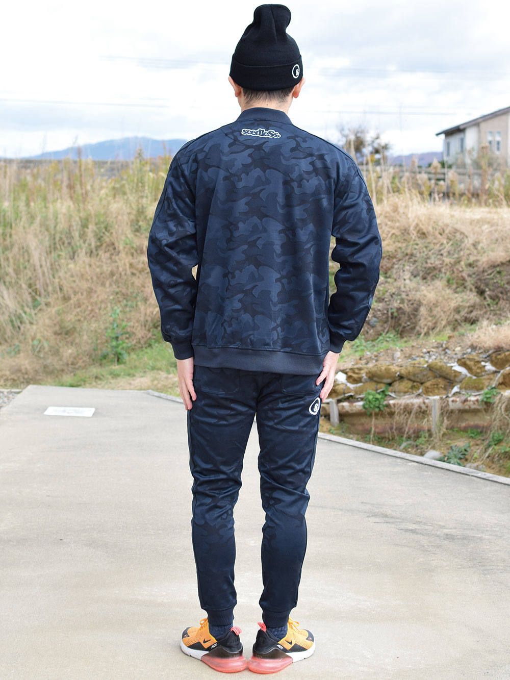 sd camo jersey zip up