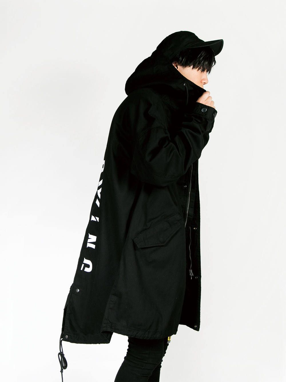 Divided Logo Spring Coat