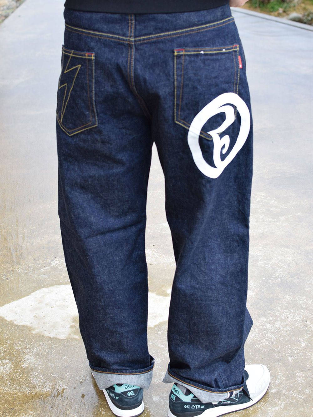 THUNDER GATE WIDE-DENIM