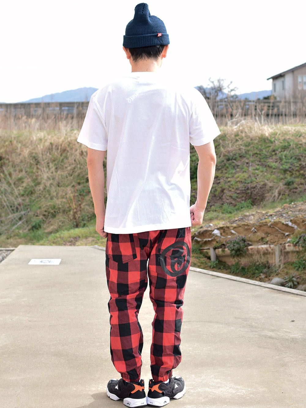 STICKER2 S/S TEE