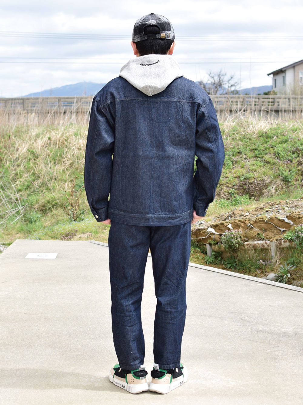 FLABBY DENIM-RIDERS