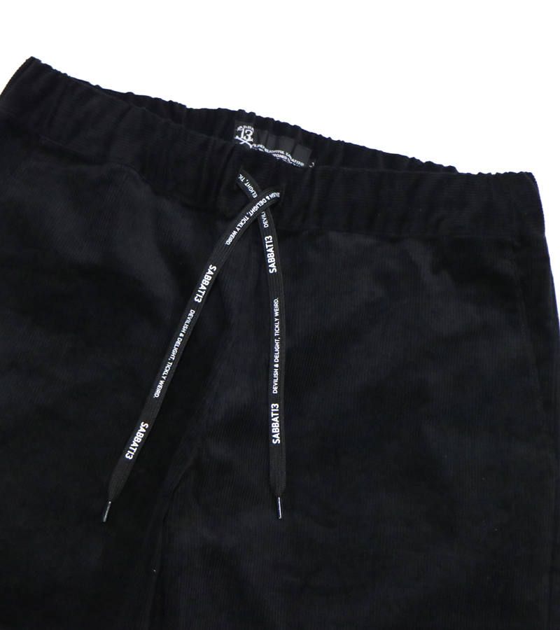 CHILLAXING CORDUROY-SHORTS