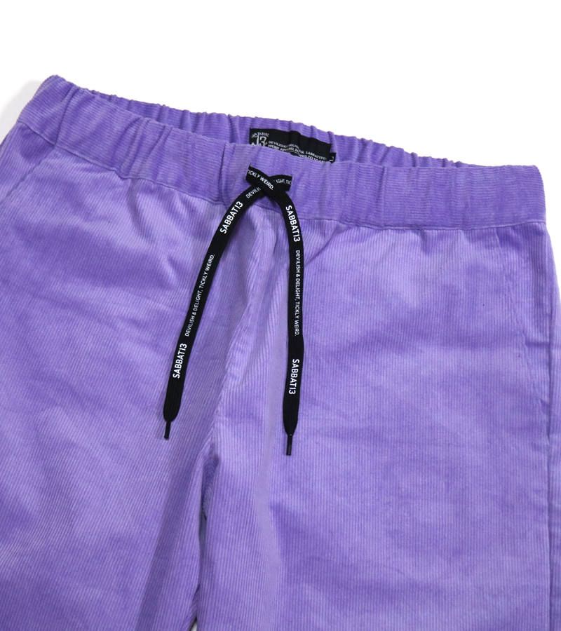 CHILLAXING CORDUROY-SHORTS