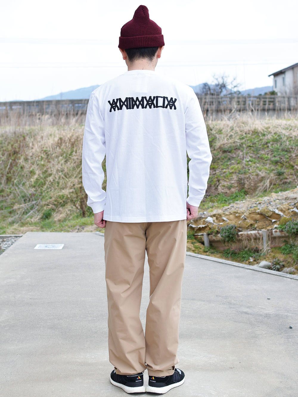 Classix-LOGO L/S Tee