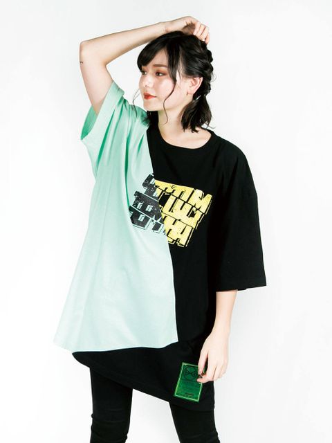 Cross Cut Missing “septum” T-shirt