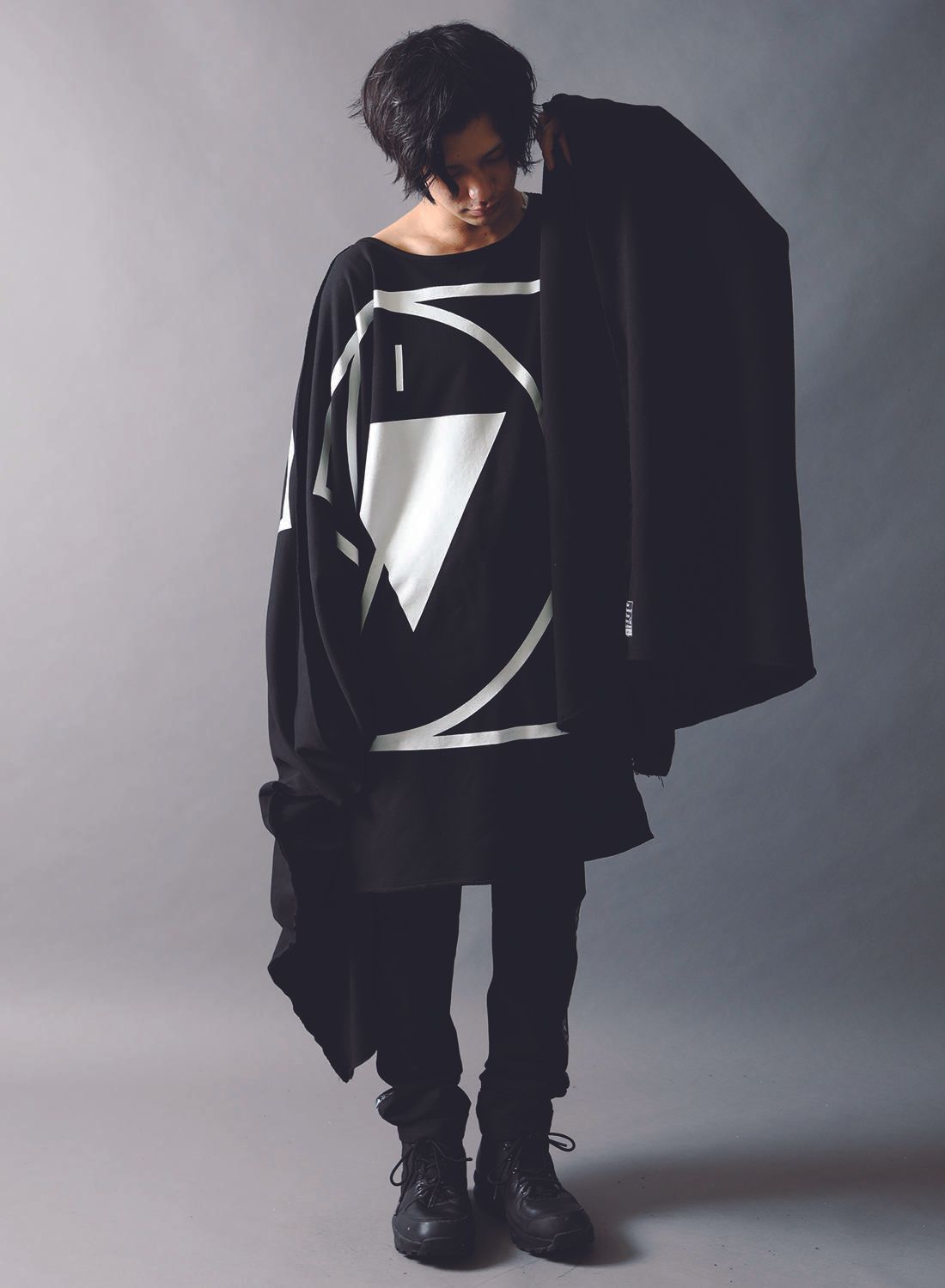 CRYPTIC -Extra Wide Poncho-