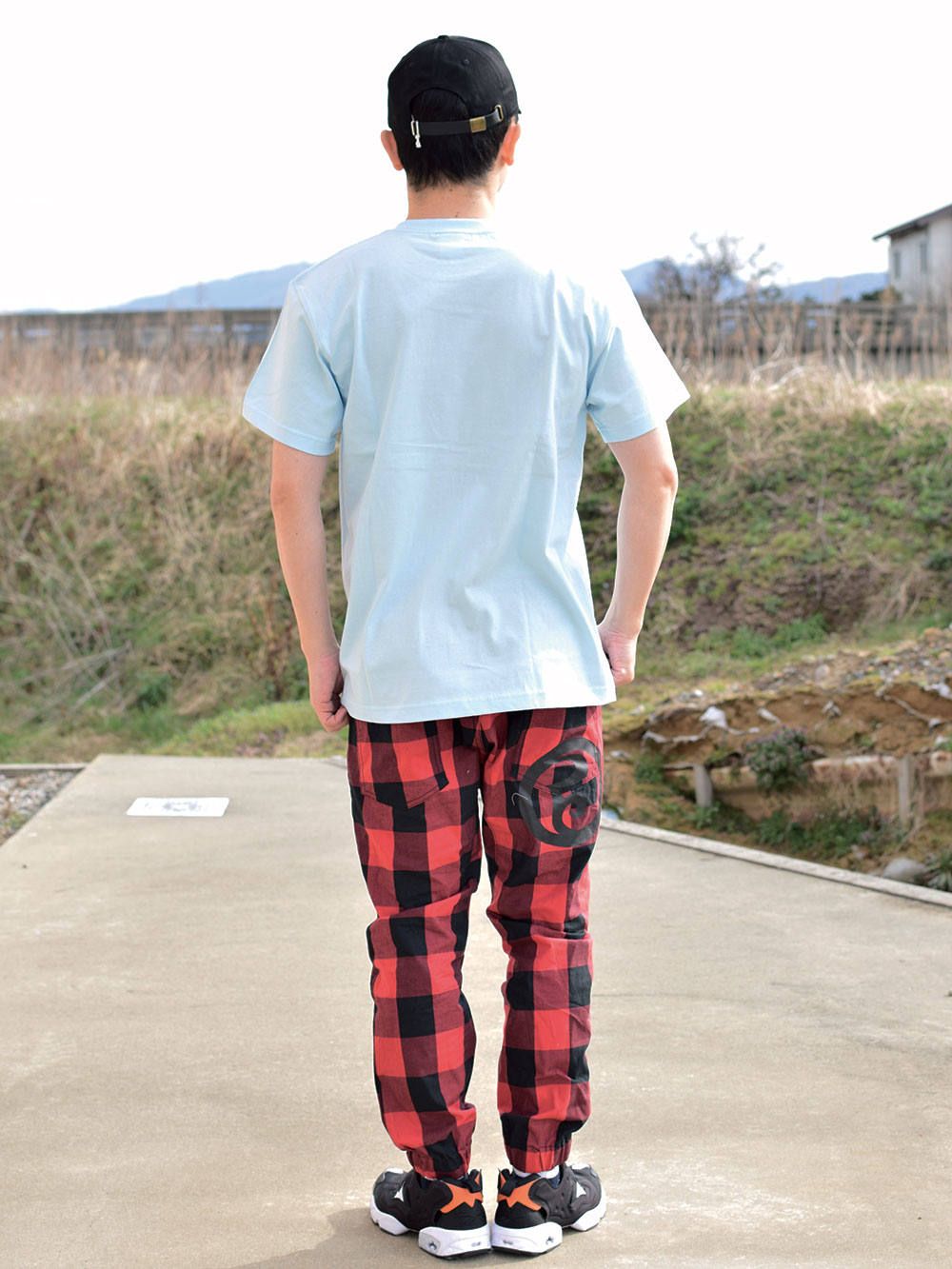 STICKER2 S/S TEE