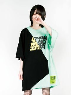 Cross Cut Missing “septum” T-shirt