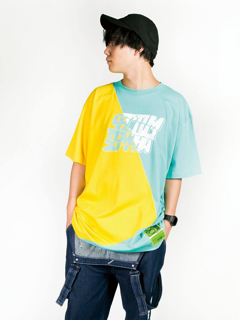 Cross Cut Missing “septum” T-shirt