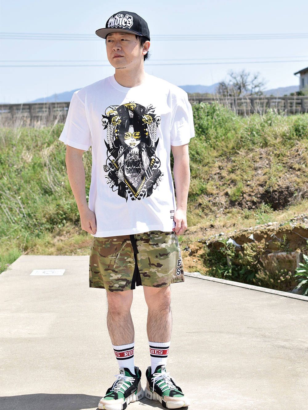 MIGHTY MILITARY-SHORTS