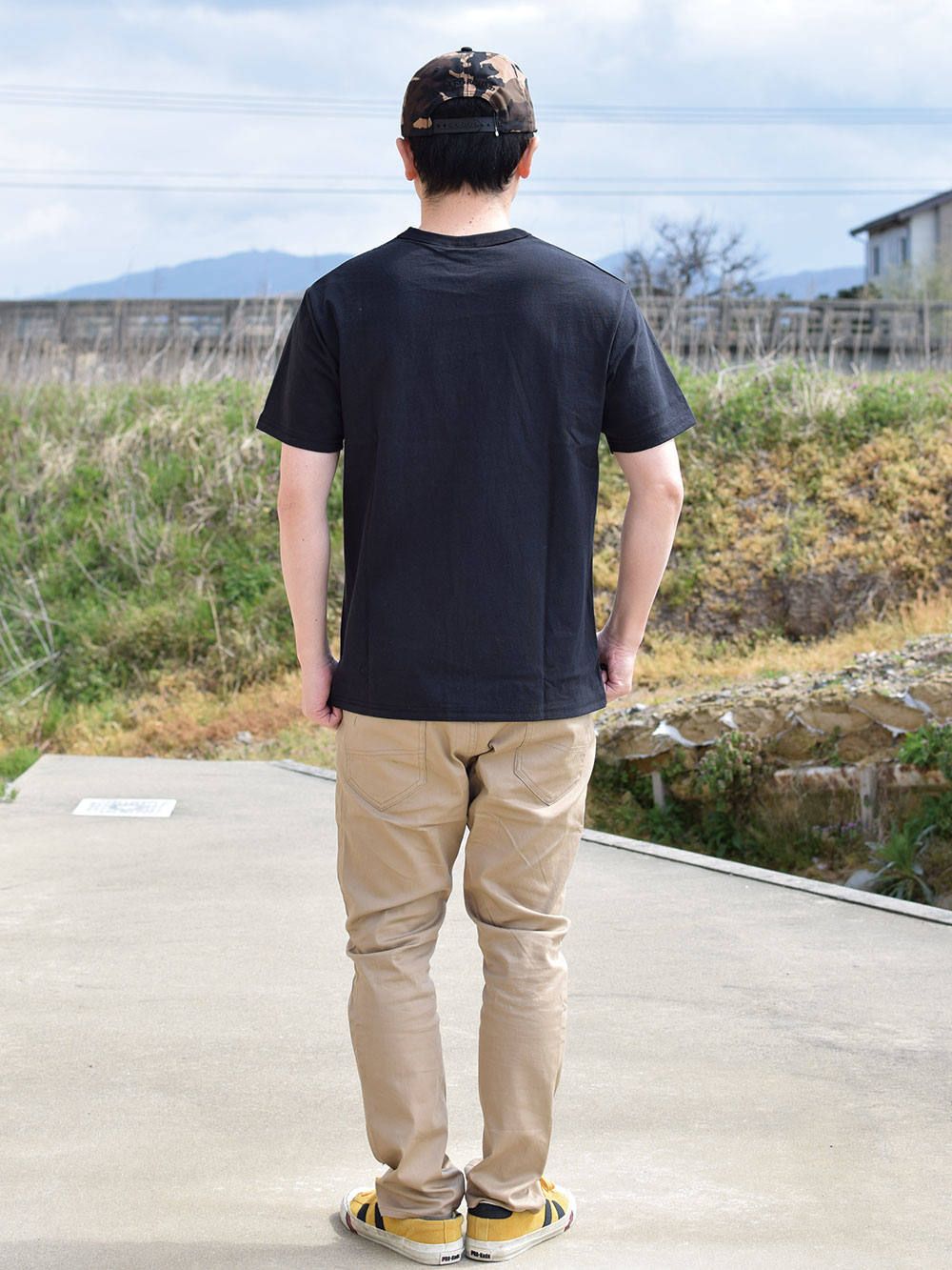 Por Vida US COTTON T-SHIRT